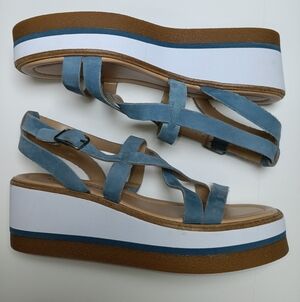 Lucky Brand Light Blue Suede Platform Sandals with Crisscross Straps